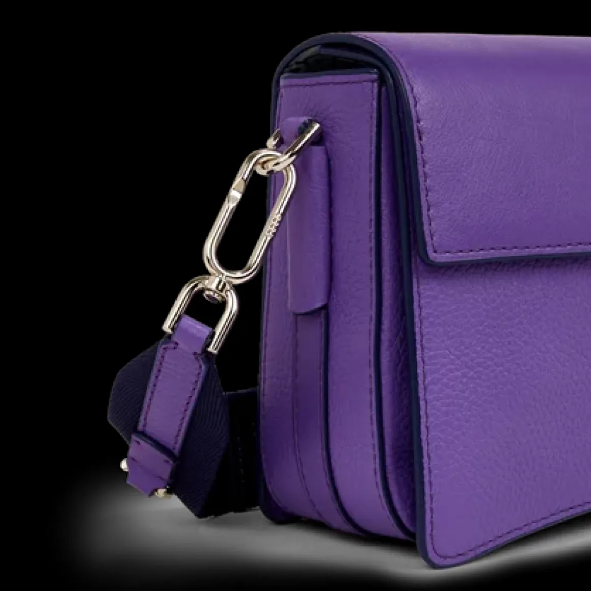 Dame ECCO Pinch Bag